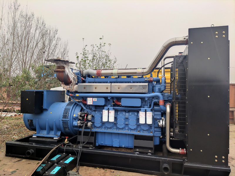 渭源柴油发电机组更换机油时,应遵循哪些步骤?