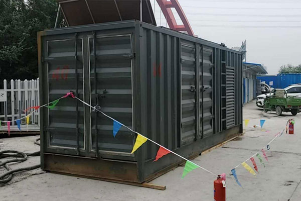 渭源发电机租赁空气滤清器多久更换一次?
